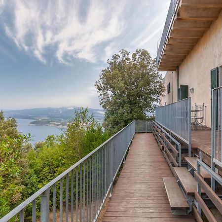 Castello Di Populonia Villa A Mare 외부 사진