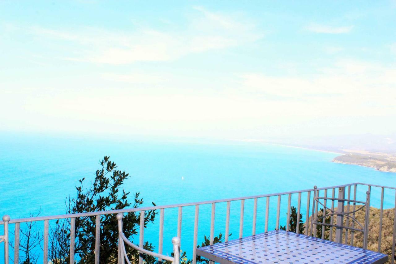 Castello Di Populonia Villa A Mare 외부 사진