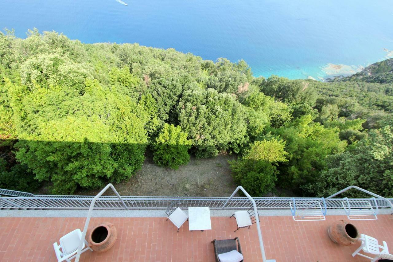 Castello Di Populonia Villa A Mare 외부 사진