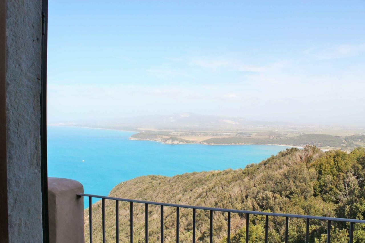 Castello Di Populonia Villa A Mare 외부 사진